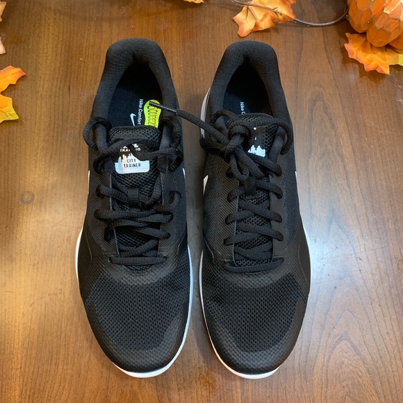 NEW NWT Nike City Trainer w/ box - Picture 3 of 7